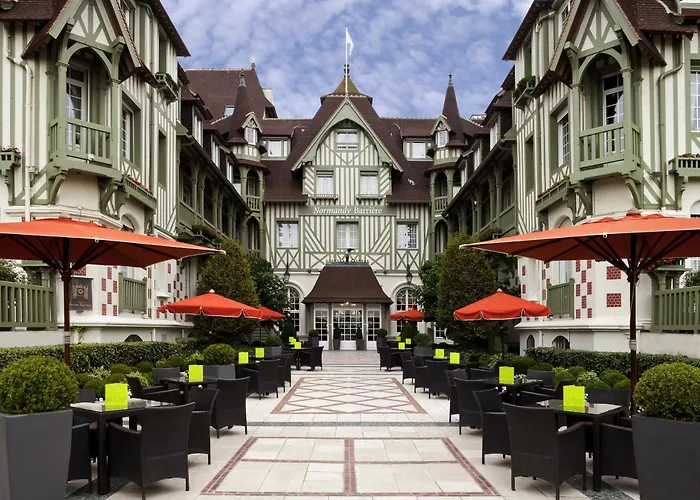 Hotel Barriere Le Normandy