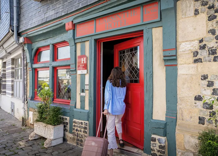 L'Absinthe Hôtel